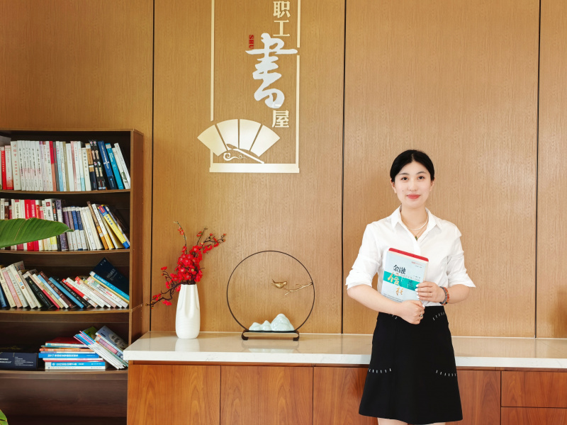 優(yōu)秀共產(chǎn)黨員—胡超超.jpg